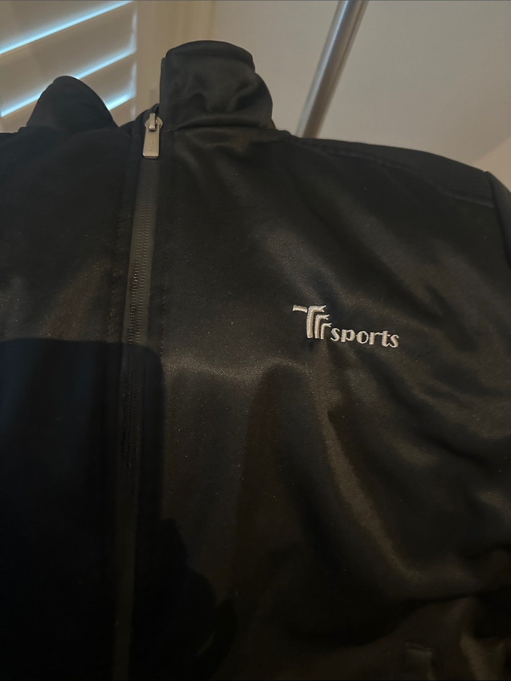 Men's Black Full-Zip Jacket and pants tracksuit.
